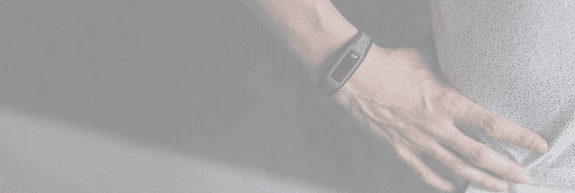 Умные браслеты ONETRAK